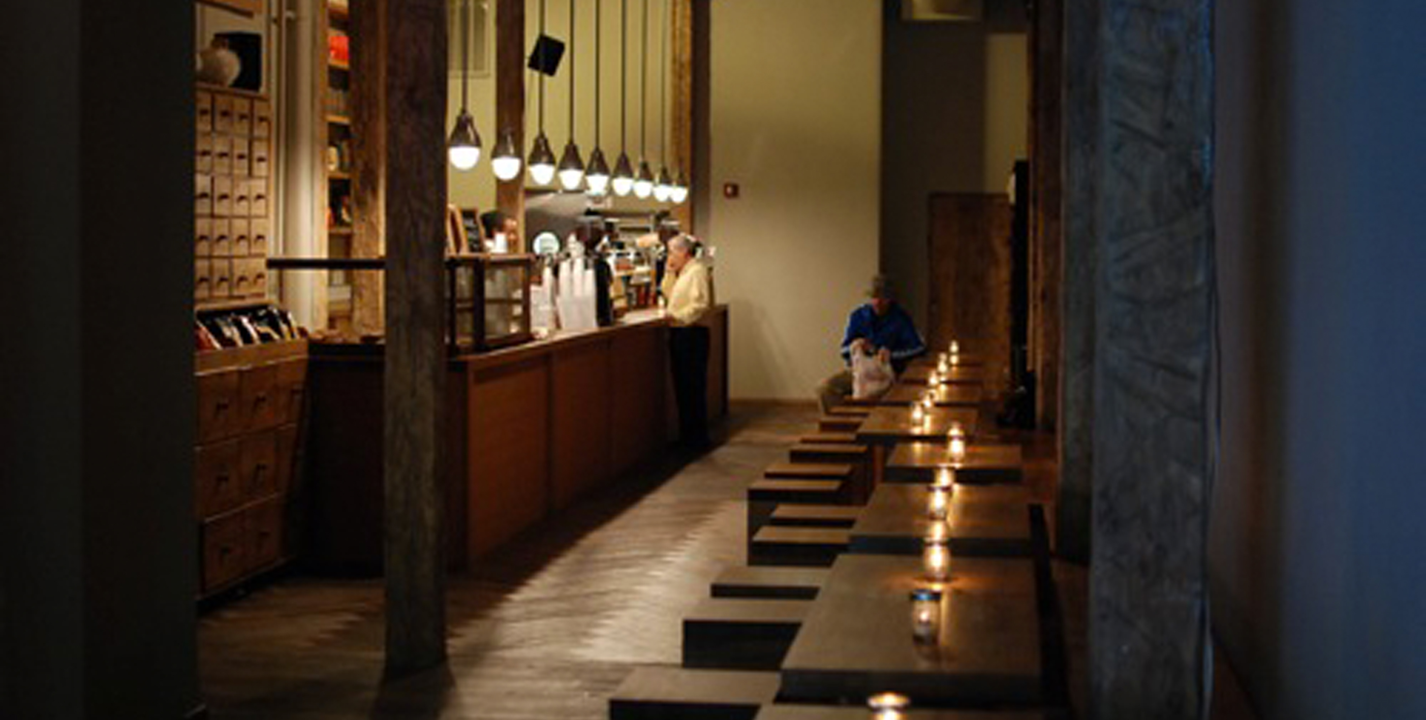 Kaffe-1668-Interior - Bonberi