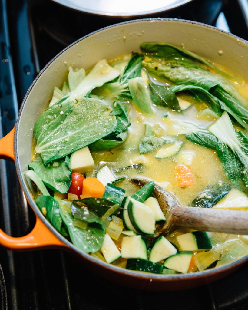 ANTIINFLAMMATORY TURMERIC CASHEW CURRY Bonberi